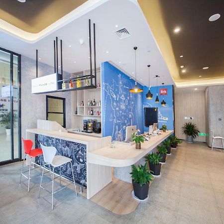 Ibis Nantong Middle Renmin Rd Hotel Екстер'єр фото