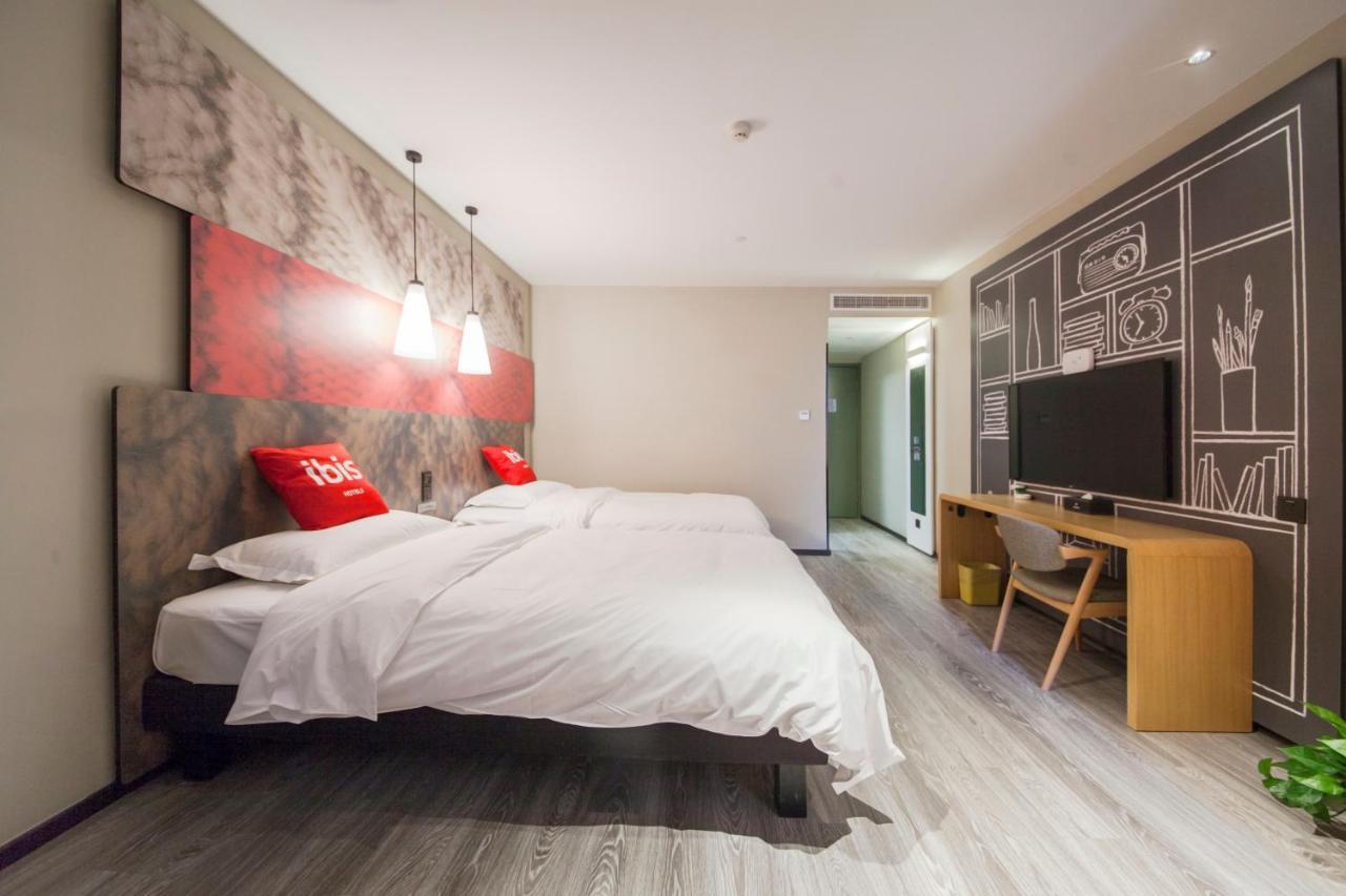 Ibis Nantong Middle Renmin Rd Hotel Екстер'єр фото