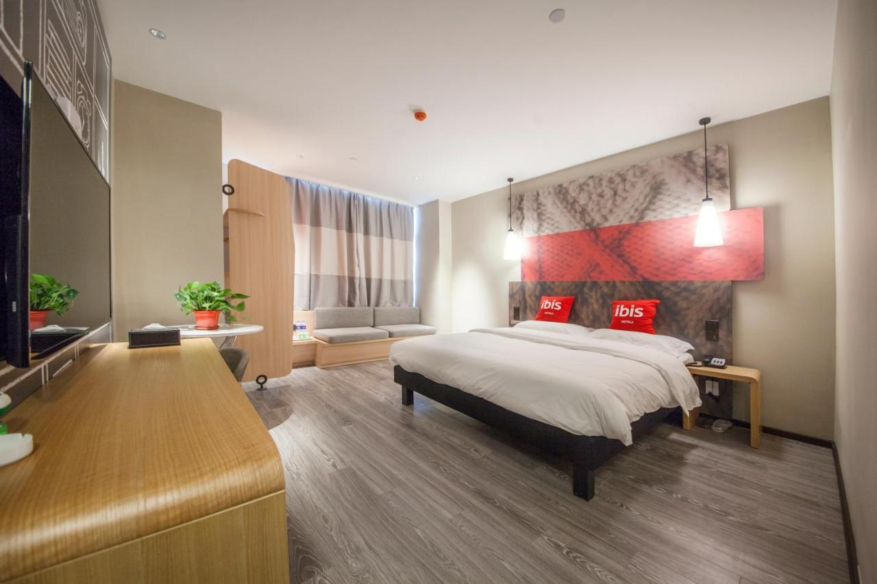 Ibis Nantong Middle Renmin Rd Hotel Екстер'єр фото