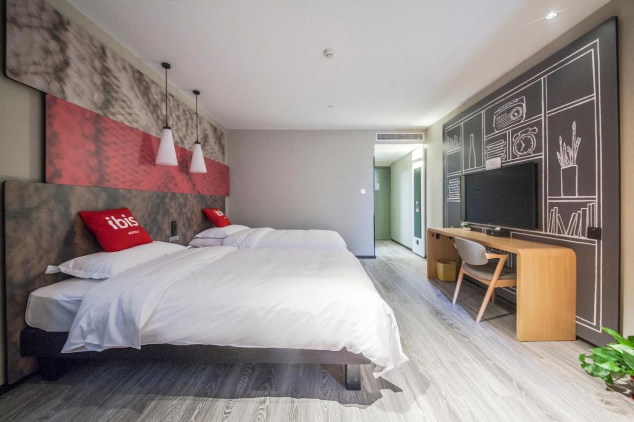 Ibis Nantong Middle Renmin Rd Hotel Екстер'єр фото