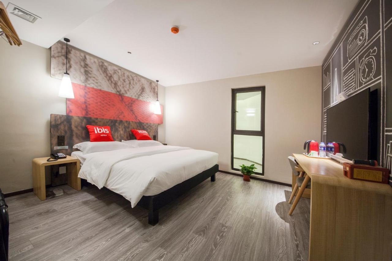 Ibis Nantong Middle Renmin Rd Hotel Екстер'єр фото